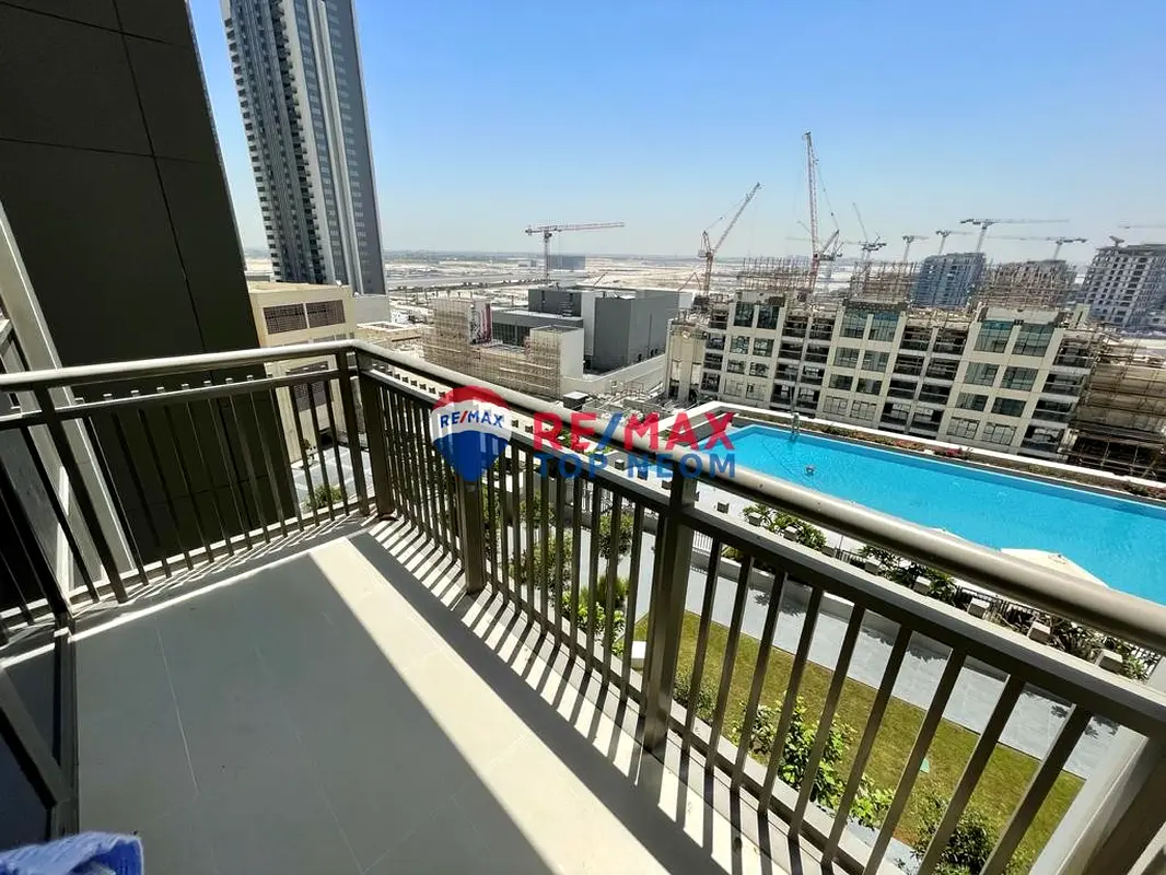 Apartment Creekside Living Luxurious 1Bedroom Apartment in Creek