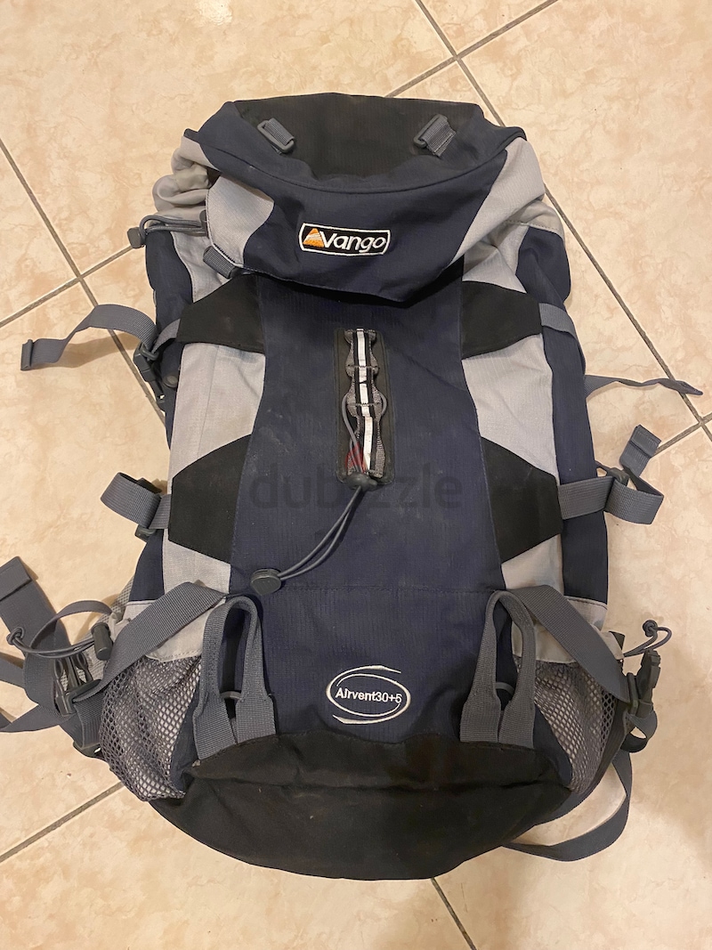 Air top vent backpack