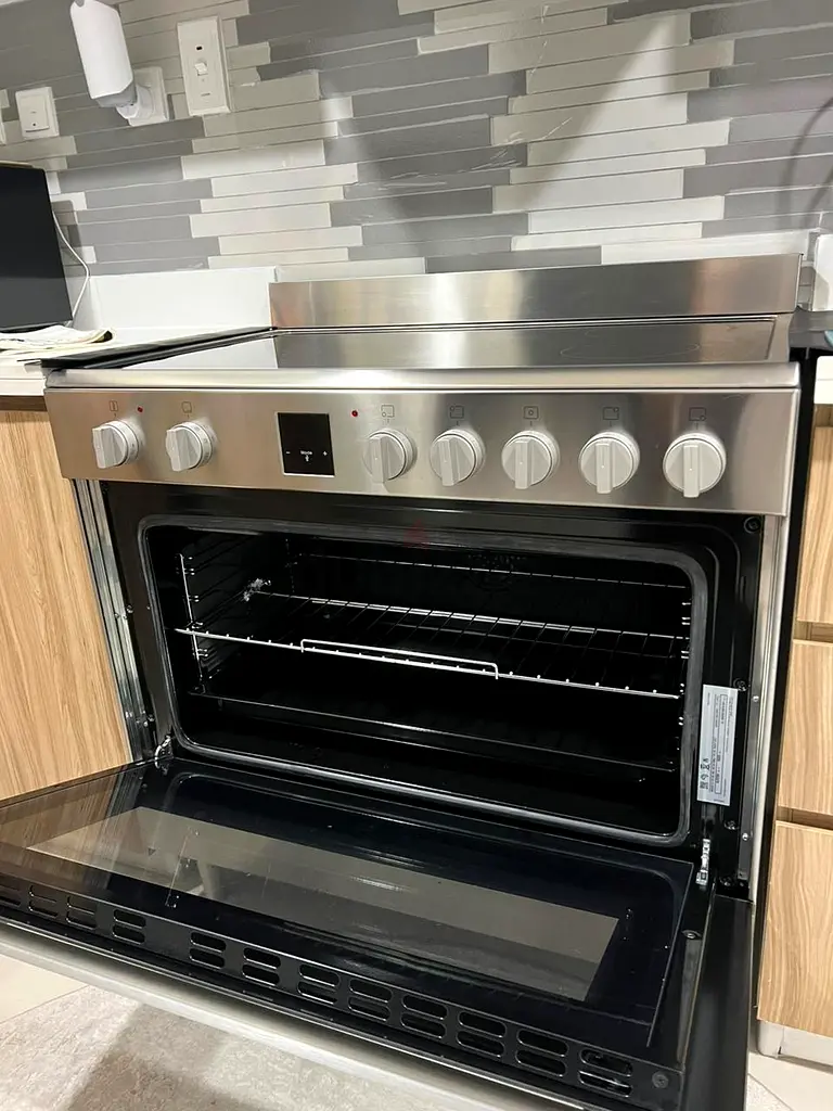 Electric Oven