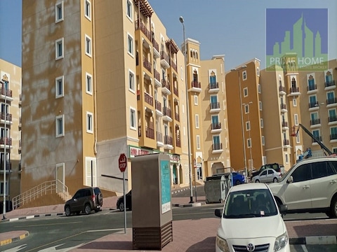 One Bedroom For Rent In Emirates Cluster