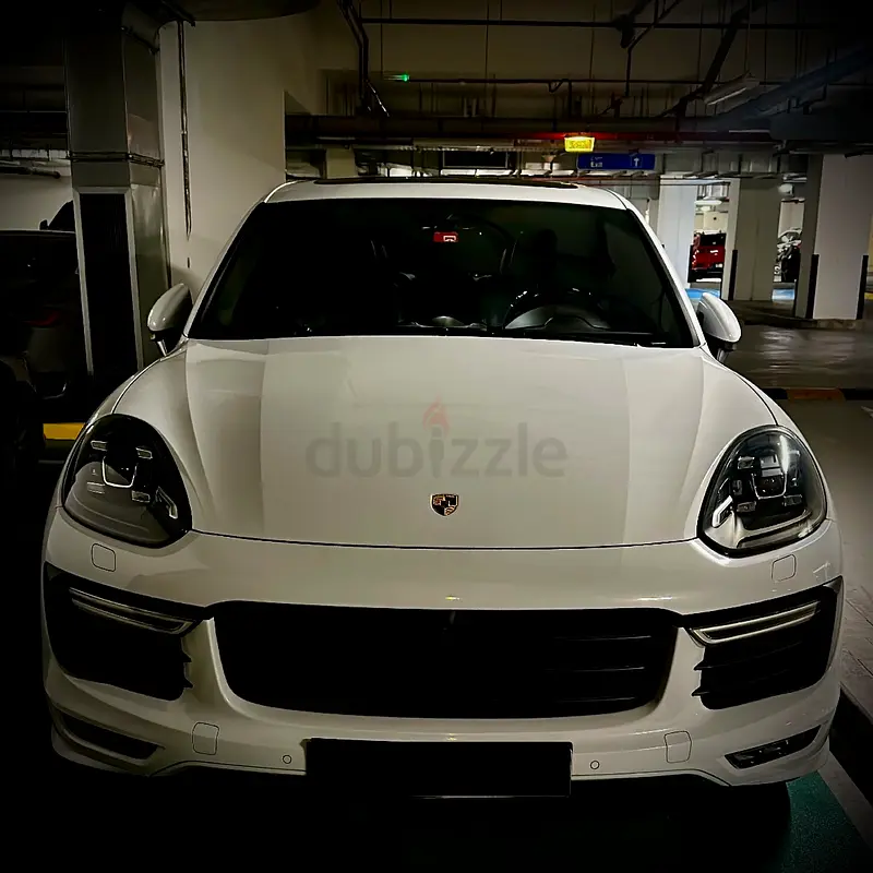 Porsche Cayenne GTS (Under Porsche warranty)
