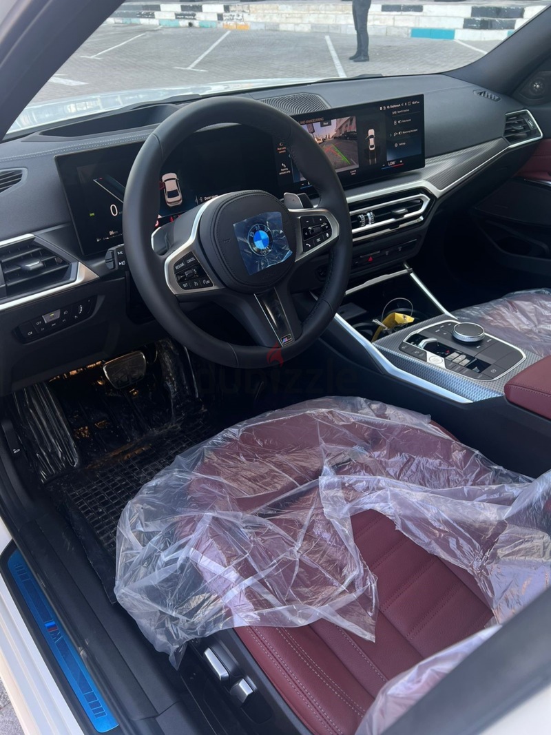 BMW 330i M Sport 2024 , service warranty package
