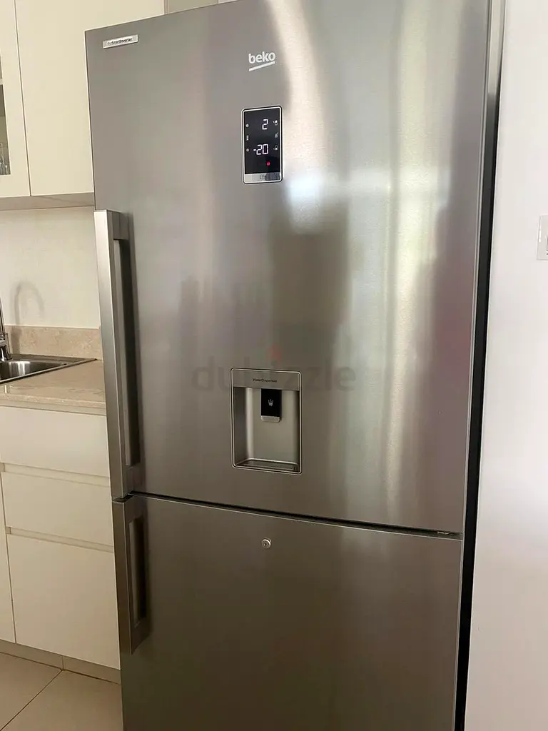 Beko refrigerator with water dispenser