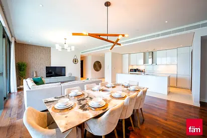 Burj Khalifa View | Corner | Furnished | Vacant