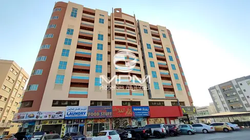 Ideal Shop For Business On Prime Location