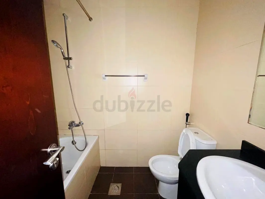 Apartment/Flat for Rent Studio Apt. available for monthly rental