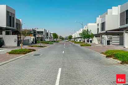 4 Bedrooms Plus Maid | Closed Kitchen | Tenanted