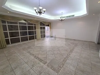 Mirdif 4 Bedroom Villa With Shared Pool |basement| Maid Room|covered Parking