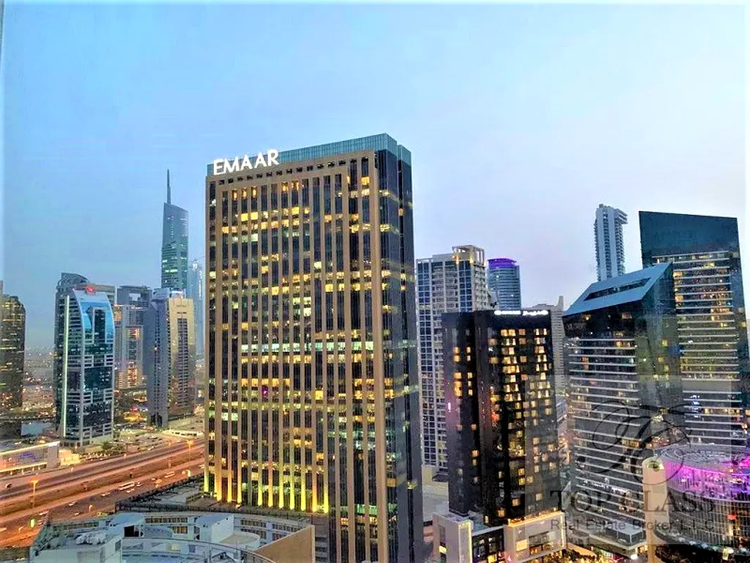 Apartment/Flat Fully Furnished Stunning Marina View Dubai