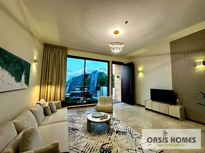 4+maids / Spacious / Good Investment