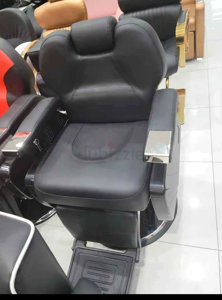 New salon chair available