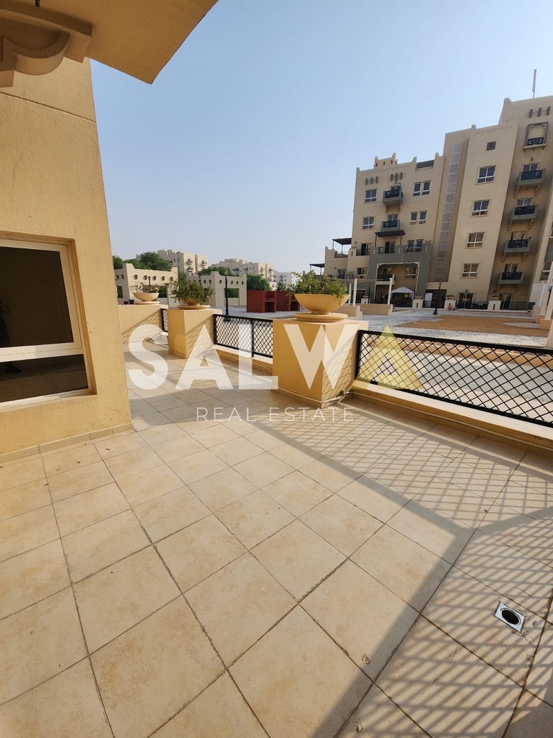 Apartment/Flat: 12 Cheques Option | Upgraded | Vacant | dubizzle Dubai