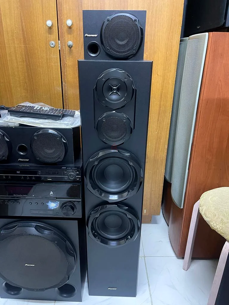 5.1 PIONEER FULL HOME THEATRE SYSTEM