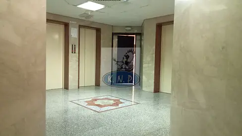 Hot Deal! Only 60 K/year! Elegant C/ac 4-bhk Flat On Electra St. With Maid Room, Balcony