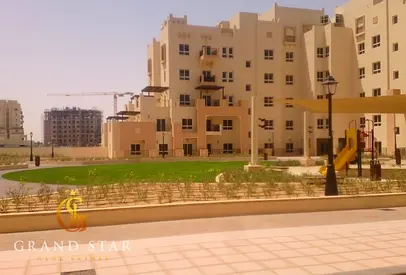 Community-oriented | Vacant