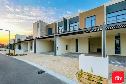 Landscape | Brand New | Ready To Move | Urban