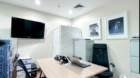 Close To Metro - Fully Furnished Office - With Glass Partitions In Regal Tower, Business Bay
