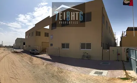 Warehouse With Mezzanine: 2,514 Sq Ft For Rent In Khawaneej 2