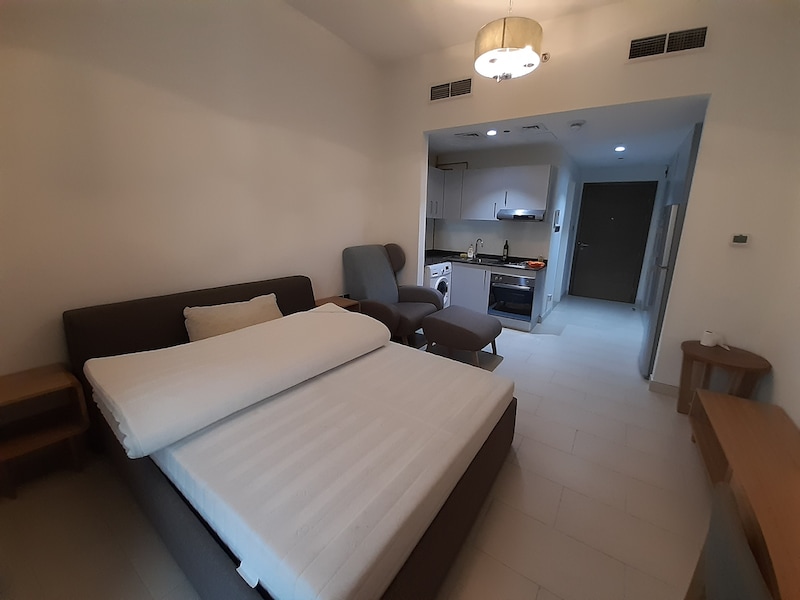 BEST DEAL| FULLY FURNISHED| STD WITH BALCONY|