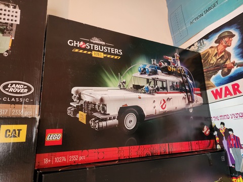 Lego Icons Ghostbusters Ecto-1 Car Set 10274 : Target