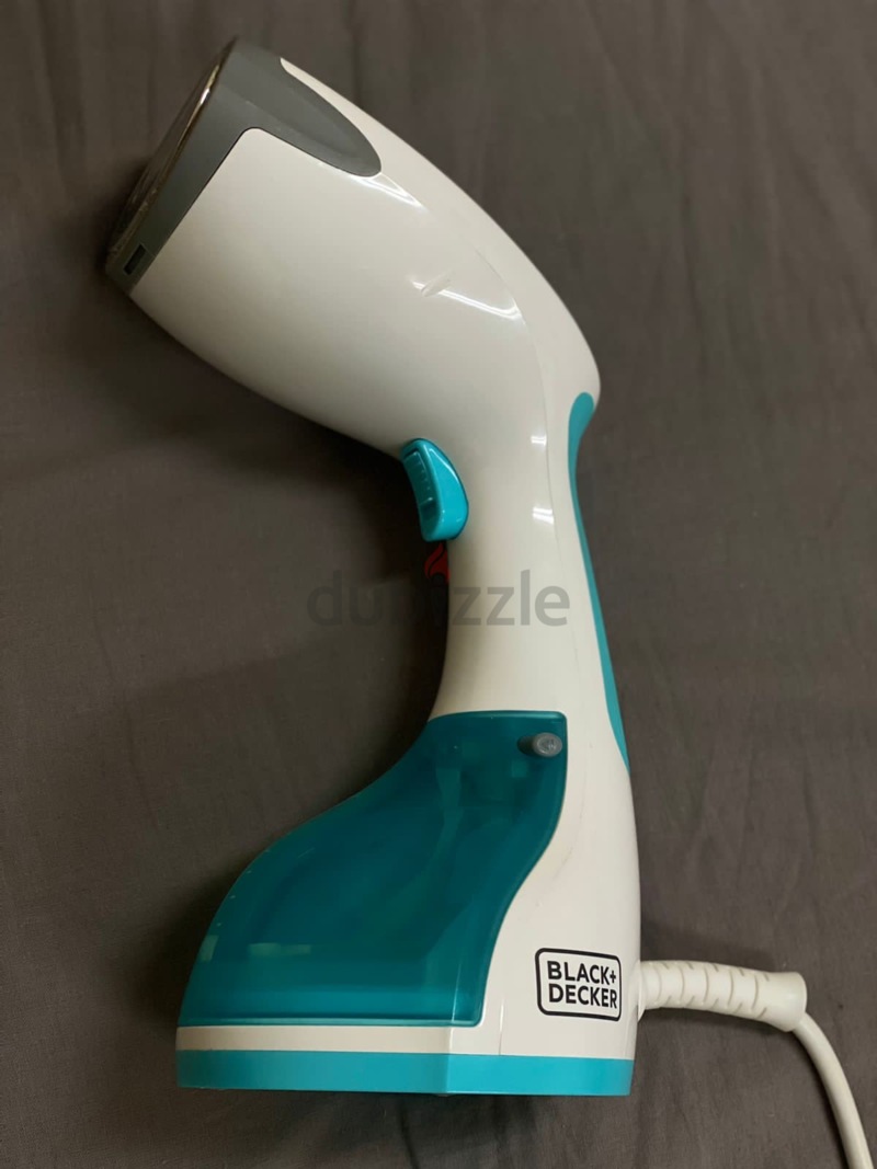 Buy Black & Decker 1200W Handheld Garment Steamer, White/Blue - Hst1200-B5  Online - Shop Electronics & Appliances on Carrefour UAE