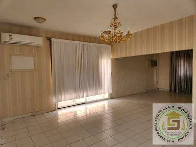 4 Bed Room Hall Majlis Villa For Rent In Very Neat And Clean Area Of Jazzat, Sharjah Beside Masjid