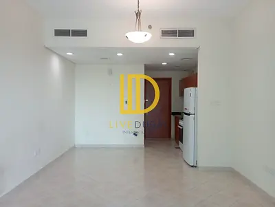 Unfurnished | Vacant Soon L In | 4 Cheques