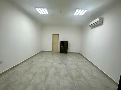 Get Spacious 2bhk With Maid Room At Baniyas City