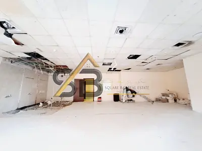 Close To Carryfour Specious Office Available 1400 Sqft Rent For 85k