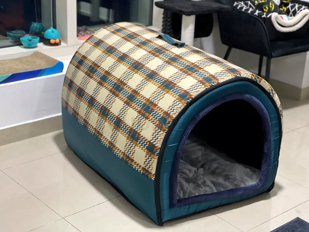 XL Dog cozy indoor pet house/bed