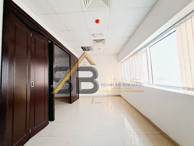 Chiller Free Luxurious Office Available With 1parking Close To Metro