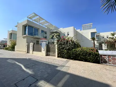 Corner Villa | Cluster 2 | Amazing Location