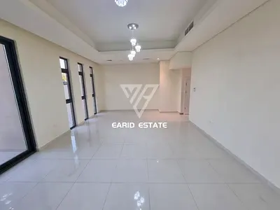 Large Living Room | Brand New | Best Layout |