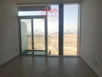 Open View | Spacious | Prime Loc | Must See