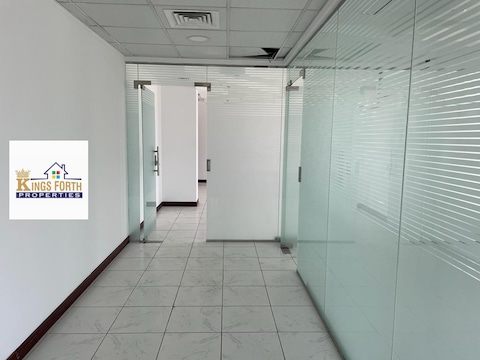 Office Are Available For Rent At Very Close To Metro Station