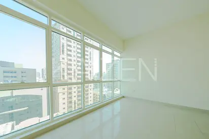 Spacious Living I Natural Light I Convenient Location