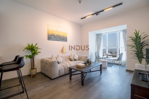 Upgraded | Fully Furnished | Spacious Layout