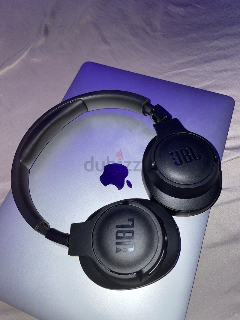 JBL 720bt Headphones 1 day old