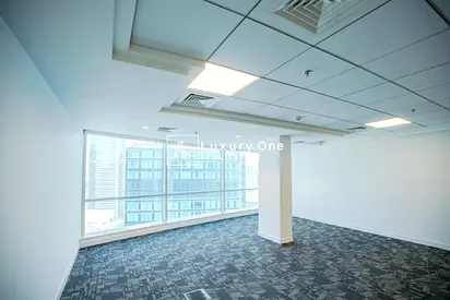 Higher Floor | Fitted Offices | Vacant | Genuine