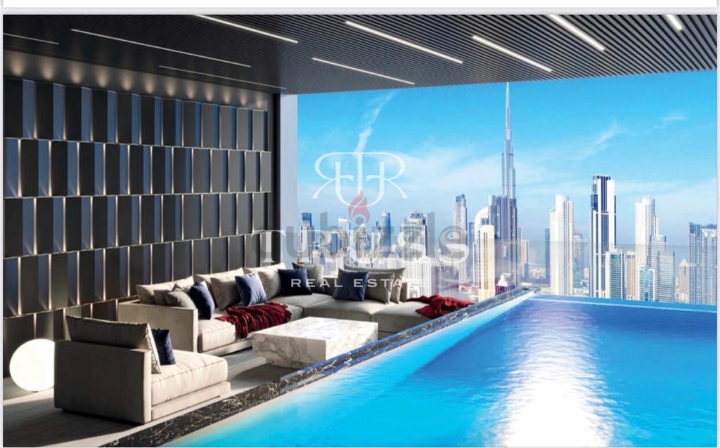 Apartment: Dream Living - Luxury Apt - Canal View | Dubizzle Dubai