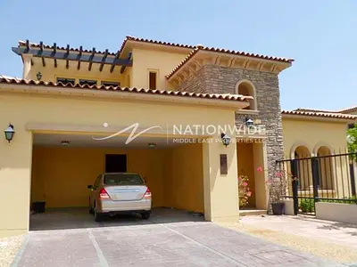 Luxurious Unit| Top Amenities | Landscaped Garden