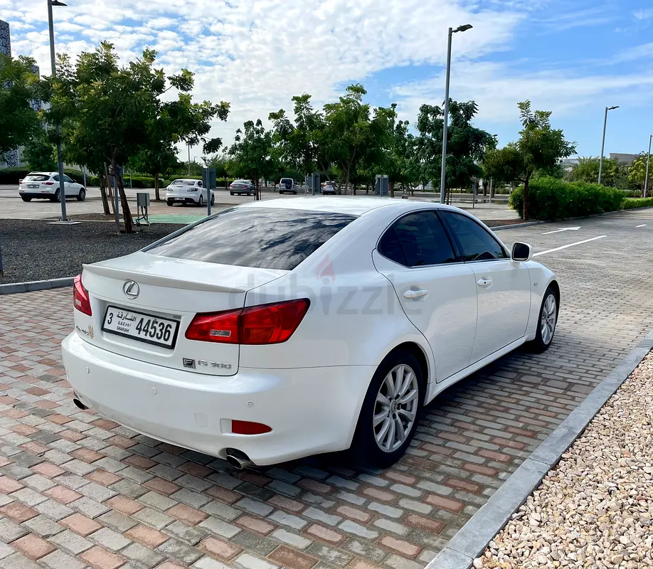 Lexus is300 GCC 2008