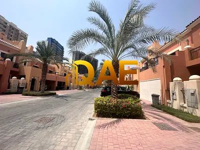 Large 4br With Maids Room - Vacant -prime Location