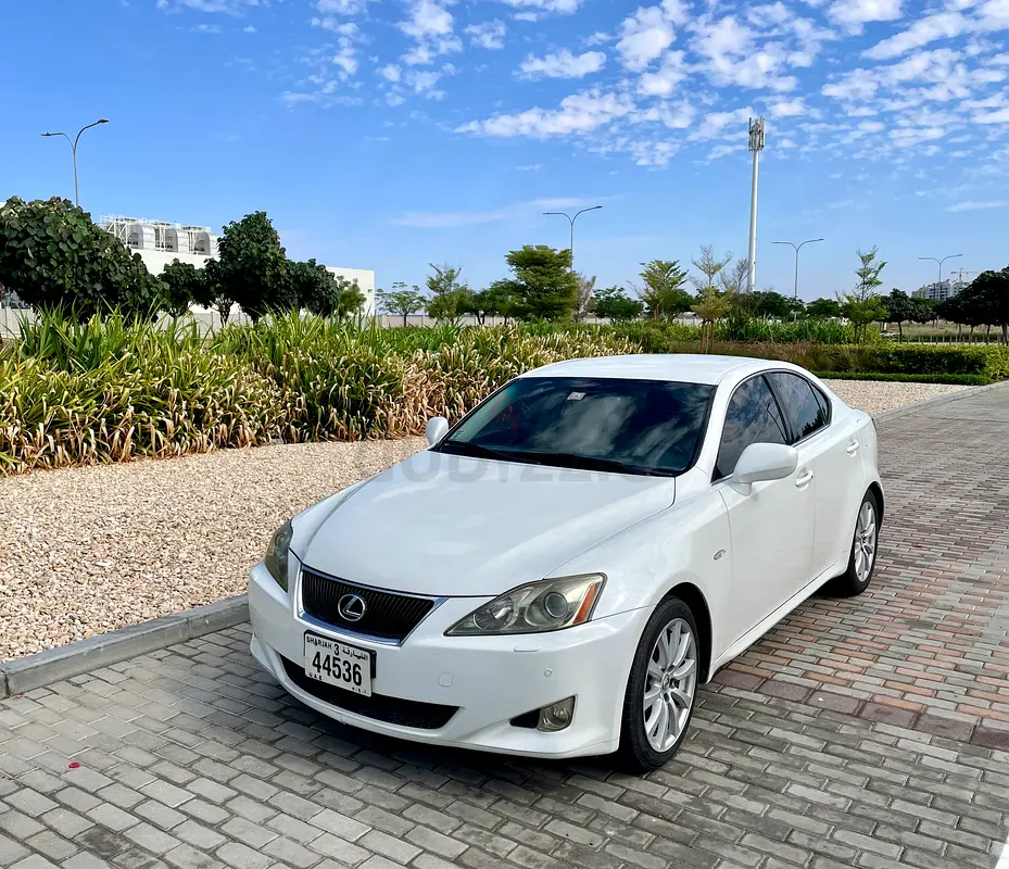 Lexus is300 GCC 2008
