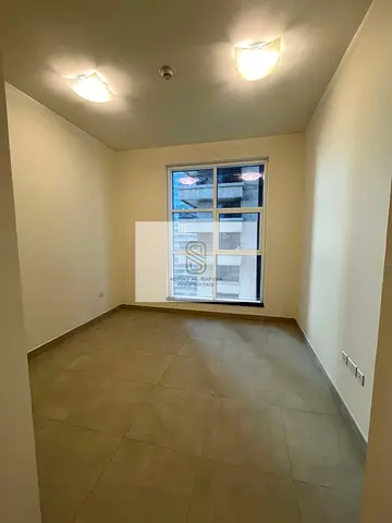 1 Bedroom Apartment For Sale In Marina Arcade Tower, Dubai Marina Amazing Price !!