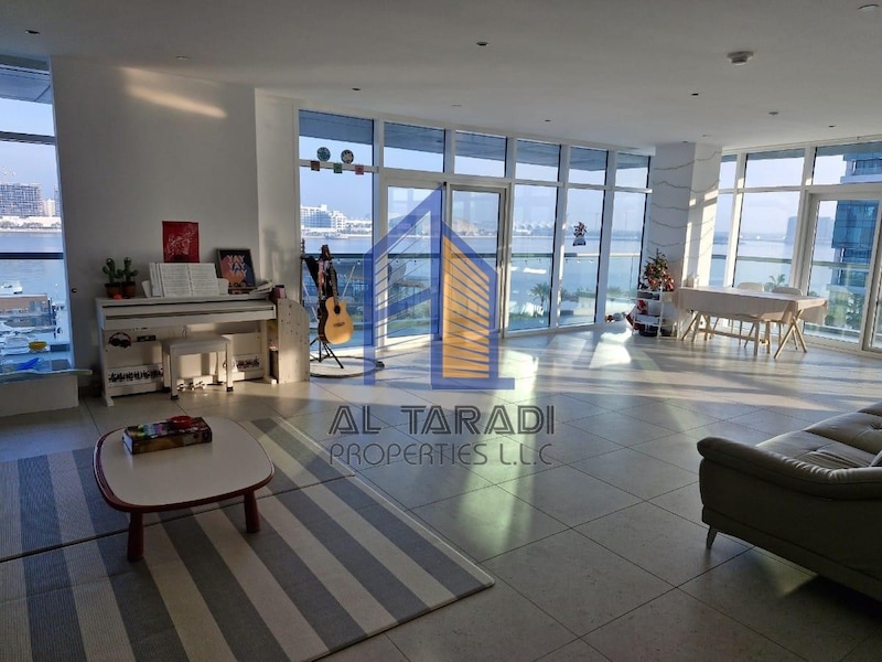 Amazing  View | Wonderful 3 Bedrooms  | Great Location