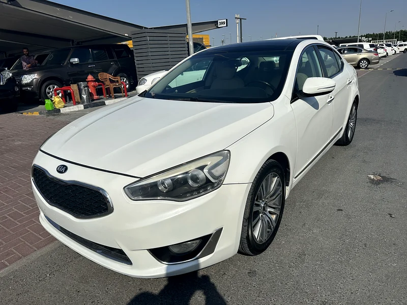 Kia cadenza 2016 fullopshin white color GCC calen car63171744875649113