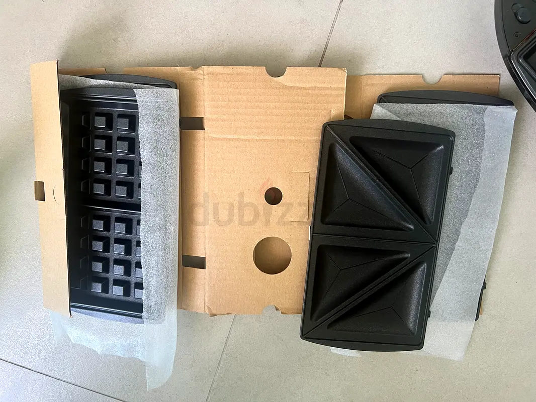 BLACK DECKER 750W Sandwich Maker Toaster