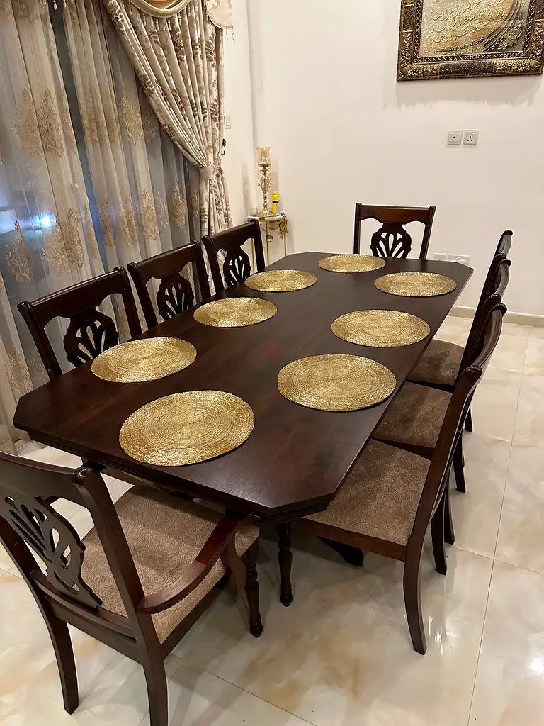 Dining table with 8 chairs