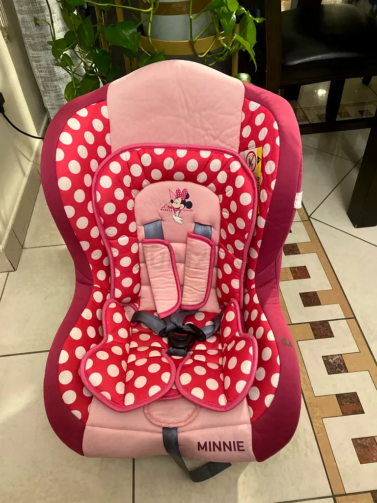 Baby car seat